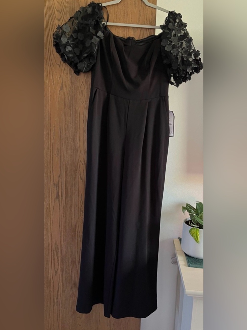 NWT XSCAPE "Belle" Floral Black Jumpsuit 8P - Picture 3 of 10